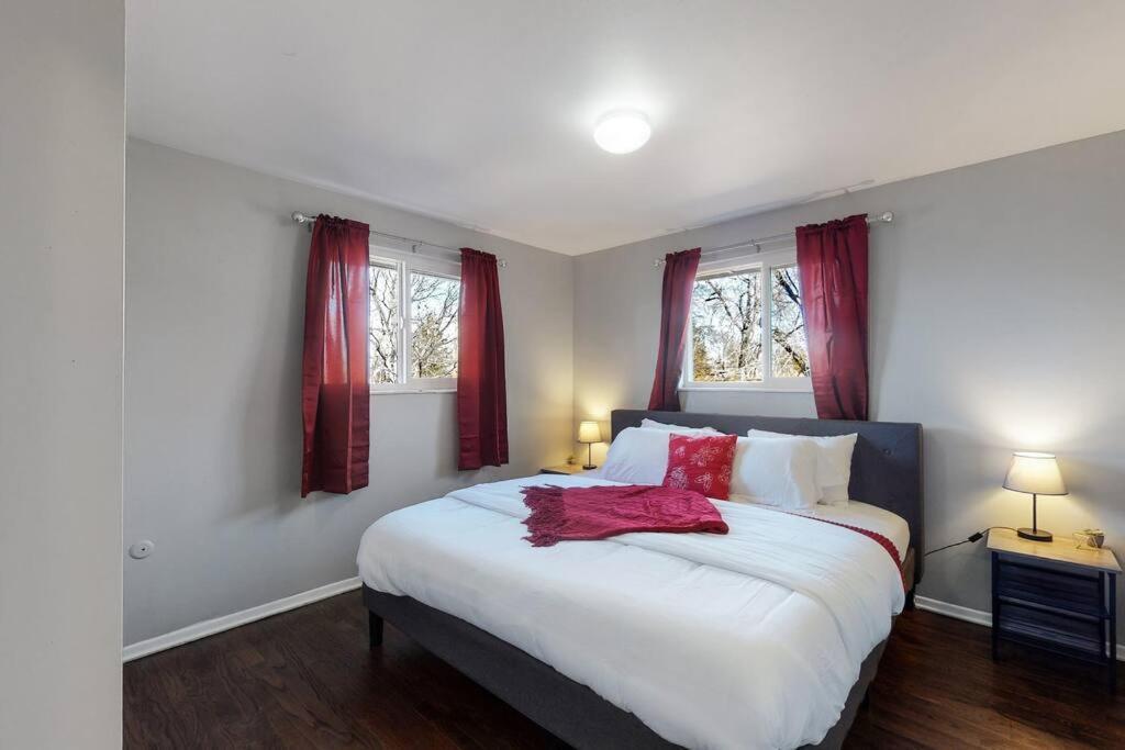 Large Remodeled Home With 5 Bedrooms 4 King Bed Centennial Bagian luar foto